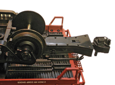 USA TRAINS R19424A NEW HAVEN 60' Single Door Box Car ORANGE/BLACK boxcar