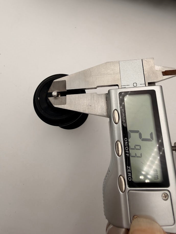 G-Scale Roll-EZ BLACK Metal Wheels - 2 Pairs / 4 Axles