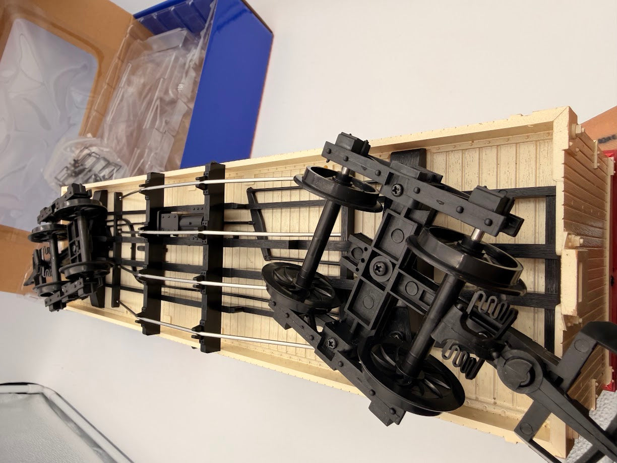 USA Trains EXCLUSIVE WHITE/CREAM COLOR R13042 CHRISTMAS Reefer 2024 "Snowy Village" Holiday Car