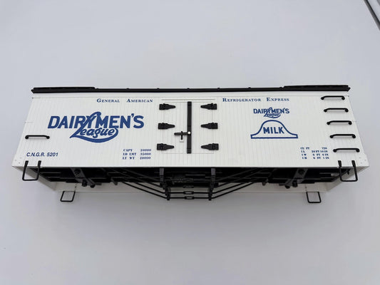 BACHMANN 93266 Dairymans League Reefer Body WITH Underframe and Steps