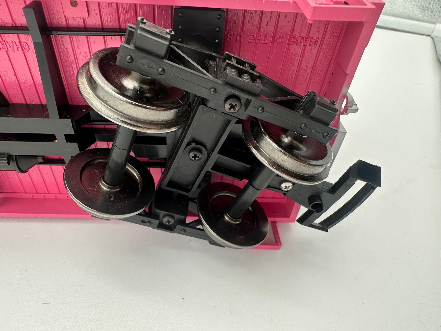 USA Trains Beaver Valley Brewing Company Reefer Pink Boxcar with Metal Wheels - Limited Run