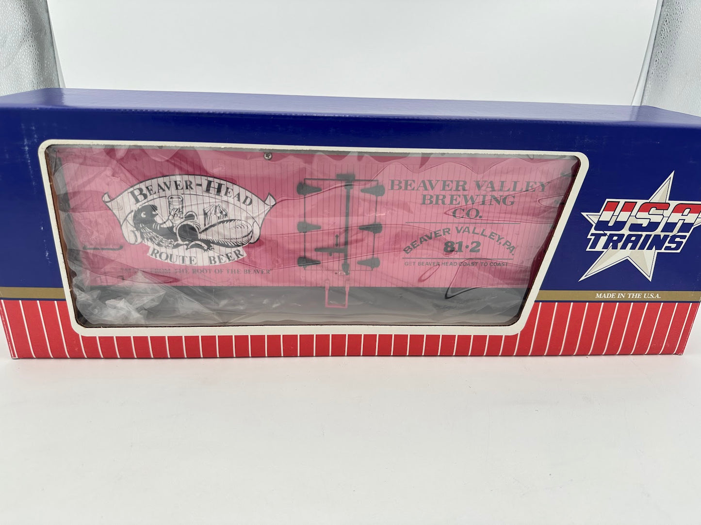 USA Trains Beaver Valley Brewing Company Reefer Pink Boxcar with Metal Wheels - Limited Run