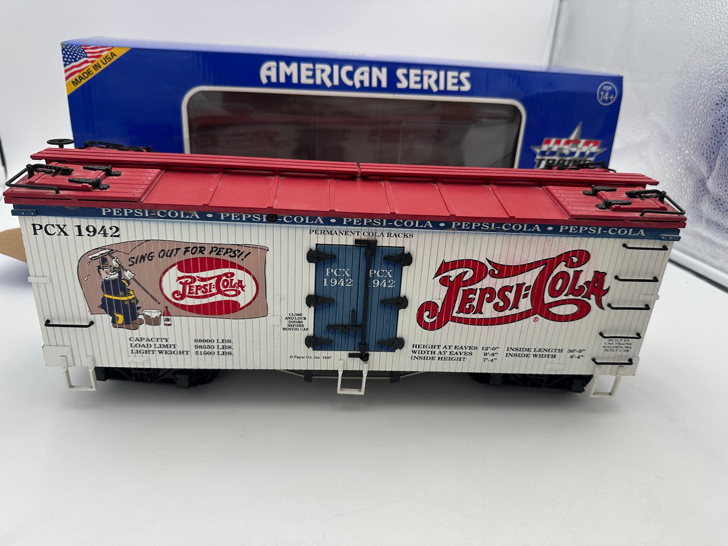 USA Trains Charles Ro R16121 Pepsi Cola Reefer Boxcar