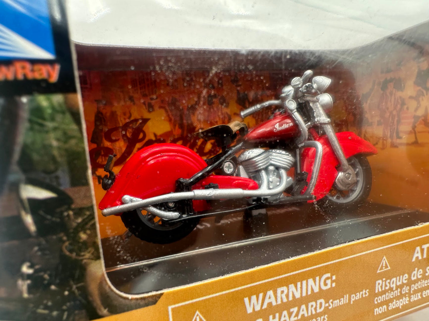 1947 Indian Chief Motorcycle Red Fender Die Cast with Plastic G scale Model