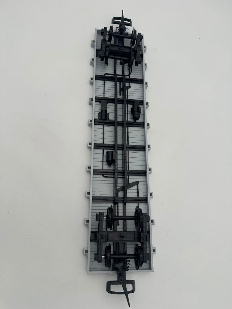 USA Trains MOW Maintenance of Way FLAT CAR RD# 728 - White / Very light gray