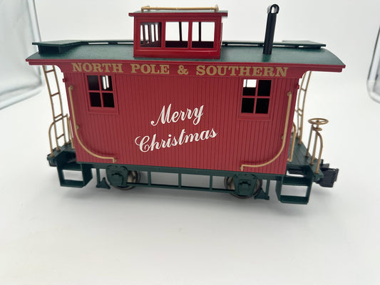 Bachmann North Pole & Southern Christmas Caboose with Metal Wheels - RED
