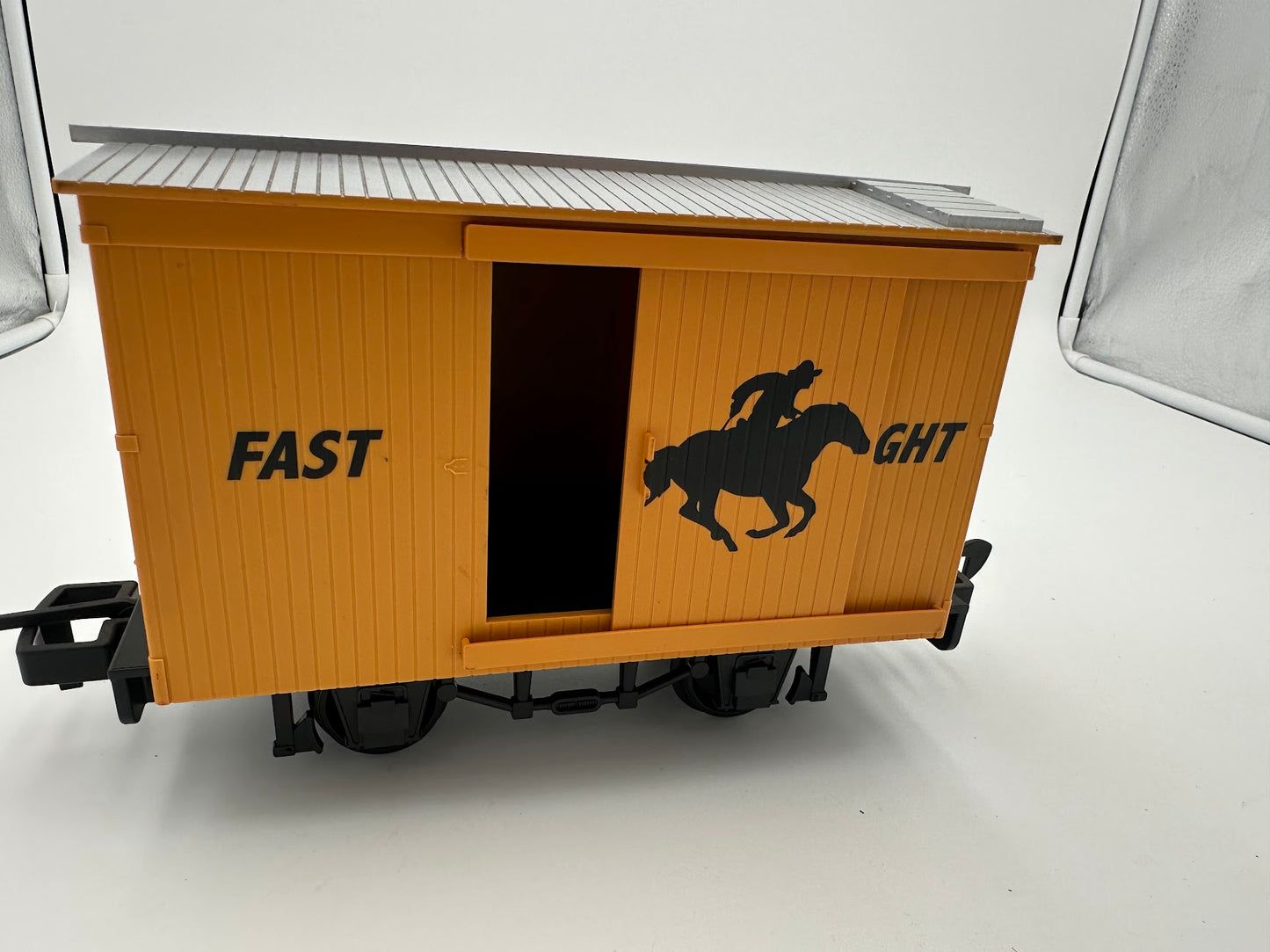 BACHMANN Lil Big Hauler "Fast Freight" Yellow Freight Car