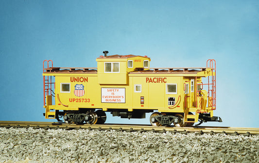 USA Trains R12103 Union Pacific Extended Vision Caboose - YELLOW/OXIDE