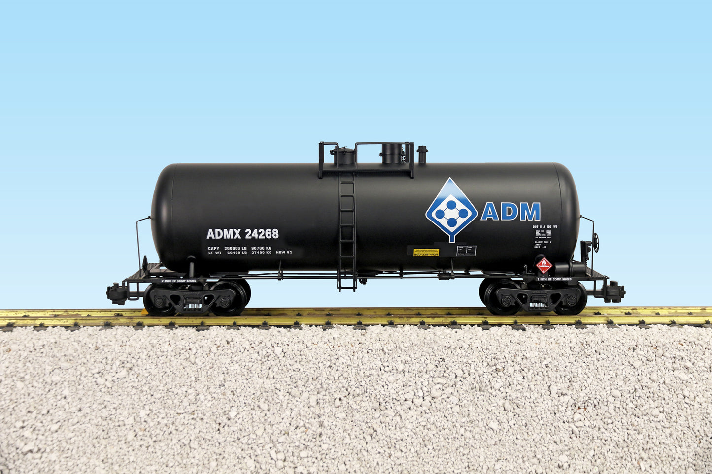 USA Trains ADM 42' Tank Car BLACK - R15264