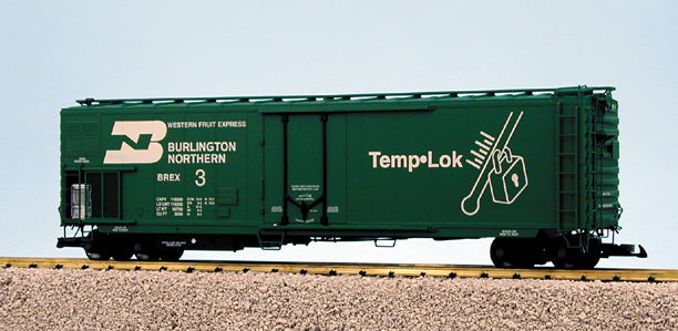 USA Trains R16706 Burlington Northern 50' Reefer Car - GREEN