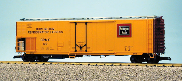 USA Trains R16714 BURLINGTON ROUTE 50' Reefer Car - Yellow/Brown/Silver
