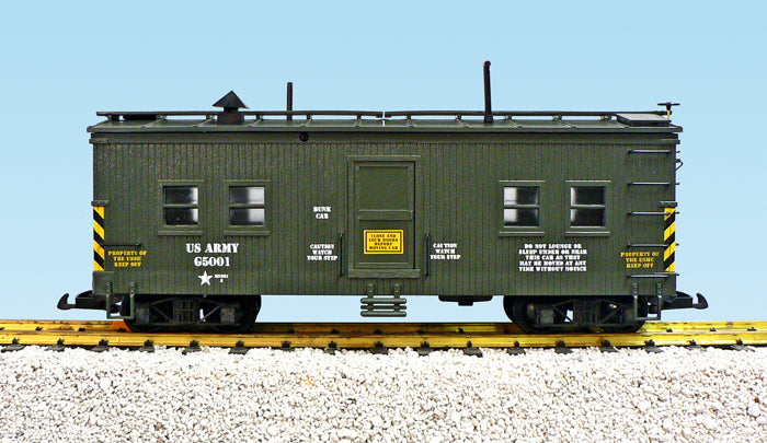 USA Trains US Army Bunk Car, Green - R1839