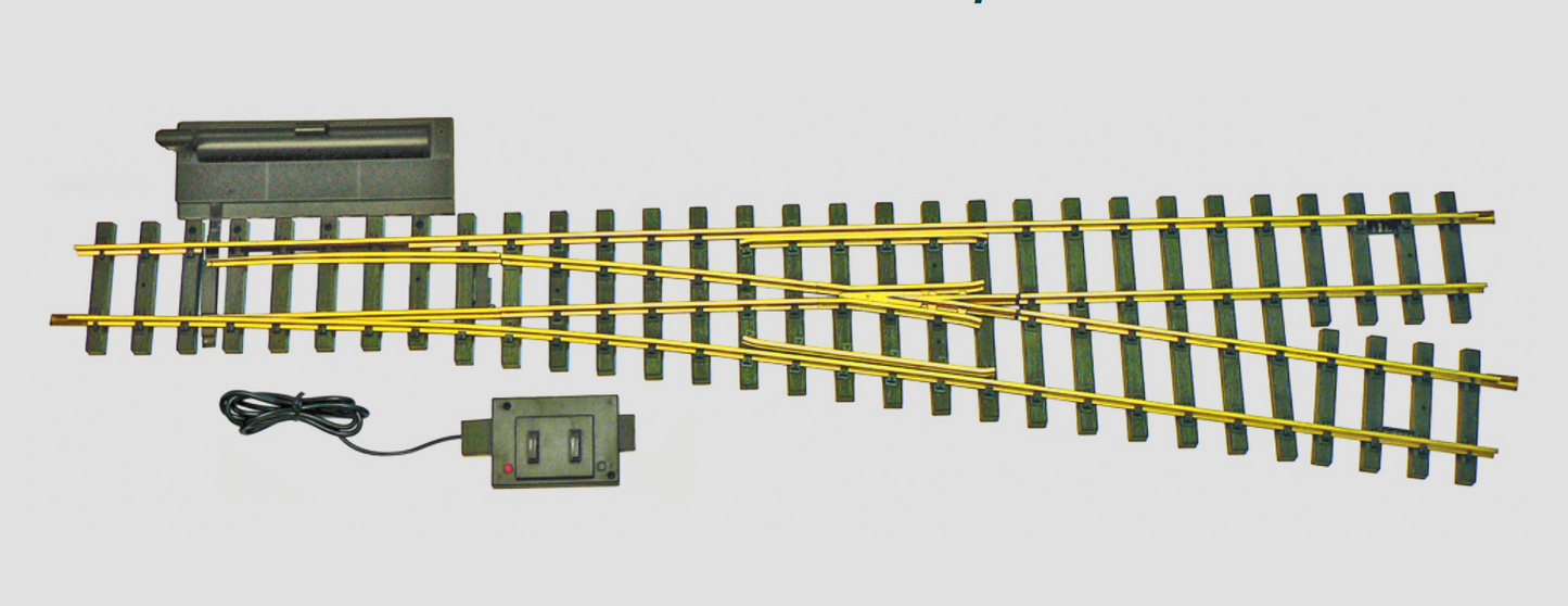 USA TRAINS R81605 #6 Right Hand Remote Switch with Lantern and Controller