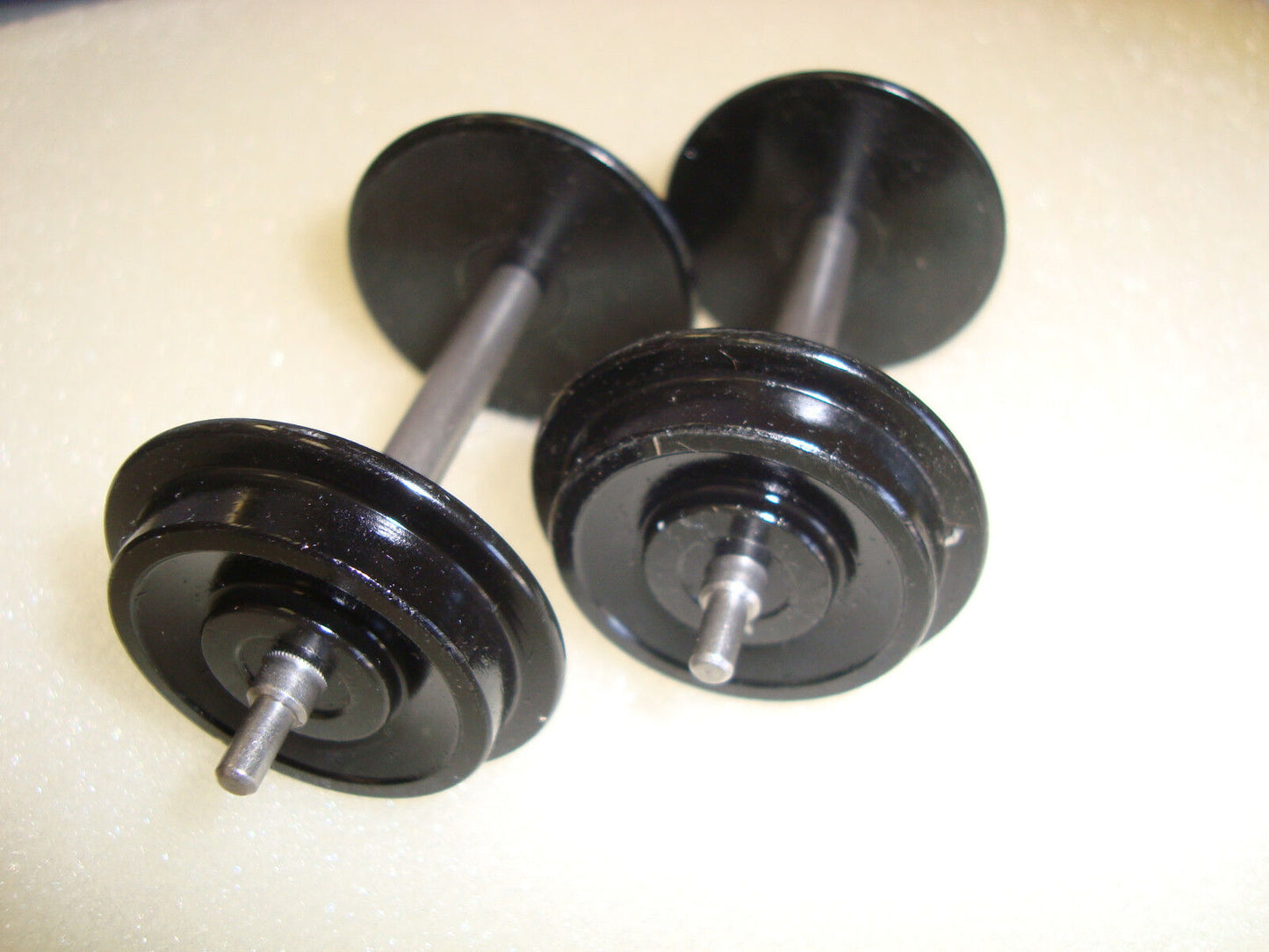 10 PAIR (20 Axels) ROLL-EZ Black Metal G Scale Train Wheels