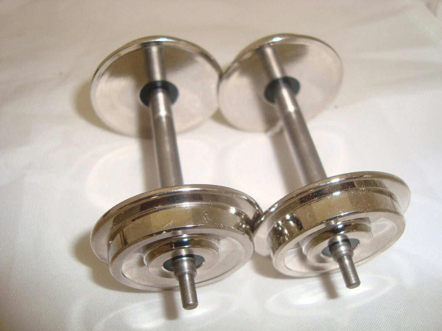 5 PAIR (10 Axels) ROLL-EZ Silver/Chrome Metal G Scale Train Wheels