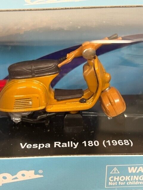 G-Scale New-Ray 1968 Vespa RALLY 180 Moped 1:32 diecast Model Orange