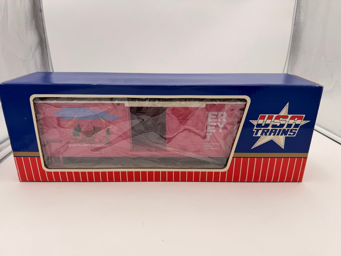 USA Trains Beaver Valley Salt PINK Reefer Boxcar - Limited Run