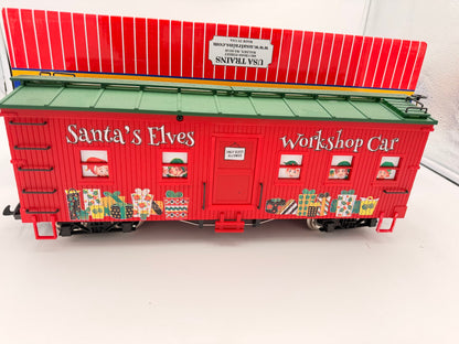 USA Trains R18302 CHRISTMAS Boxcar 2021 - Santa's Elves Workshop with BB Metal Wheels