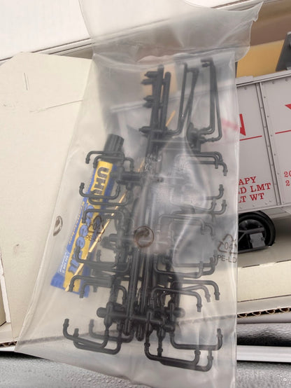 LGB 42760 NYC New York Central Covered Hopper - Gray