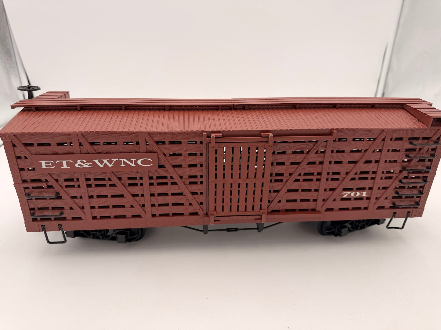 Bachmann Big Haulers G Scale Stock Car 98120 ET & WNC #701 - BROWN