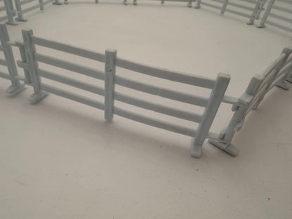 G-scale White Farm Style Fence - approx 4' Feet Long, 10 Pieces of fencing