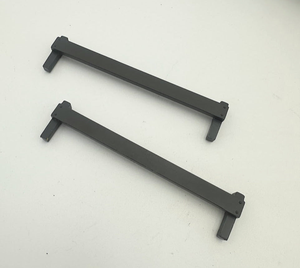 USA TRAINS 2 pieces Low End Barrier Pieces for Flat Cars - Blue or Dark Gray