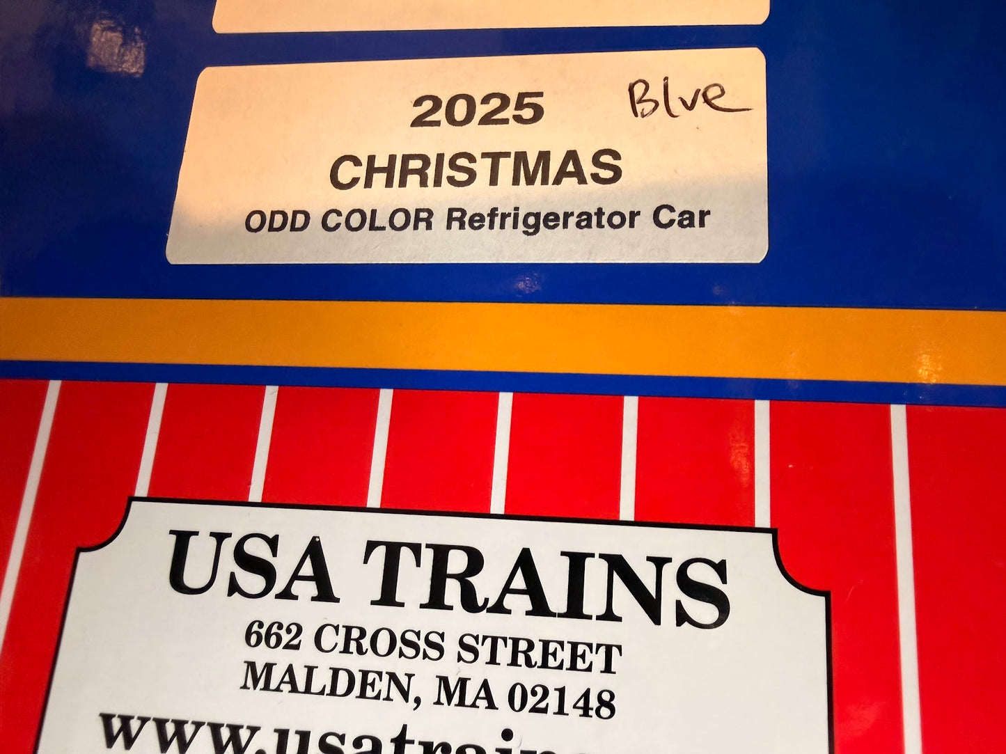 SPECIAL COLOR USA Trains R13043 CHRISTMAS Reefer 2025 "Snowmen" Holiday Boxcar - BLUE