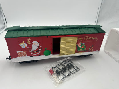 USA Trains Holiday Christmas Boxcar - Red and Green with Santa, EXCLUSIVE