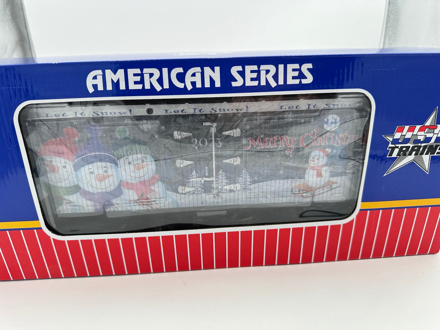 USA Trains R13041 CHRISTMAS Reefer 2023 "LET IT SNOW" Exclusive Color with Ball Bearing Wheels