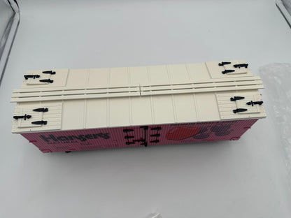 USA Trains Hansen's Natural Premium Soda RARE PINK Boxcar with Metal Wheels - Limited Run