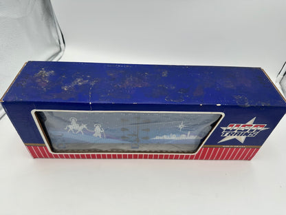 USA Trains R13014 1996 Vintage Christmas Reefer with Joseph and Mary - BLUE