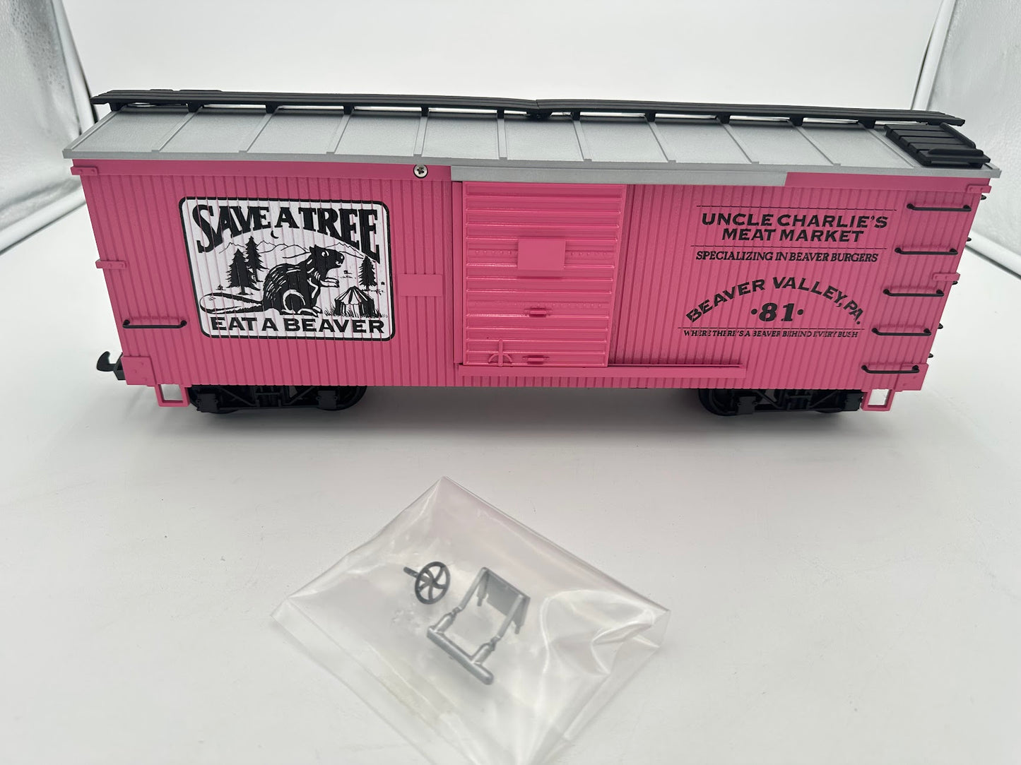 USA Trains Save a Tree Eat a Beaver PINK Reefer Boxcar - Limited Run