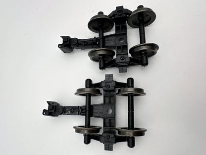 2 BACHMANN G-SCALE Bettendorf Freight Trucks with Metal Wheels and Knuckle Couplers