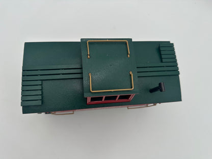 Bachmann North Pole & Southern Christmas Caboose with Metal Wheels - RED