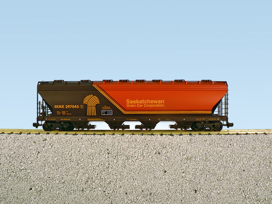 USA Trains R14127 SASKATCHEWAN 4-BAY Center Flow Covered Hopper - BROWN/RED