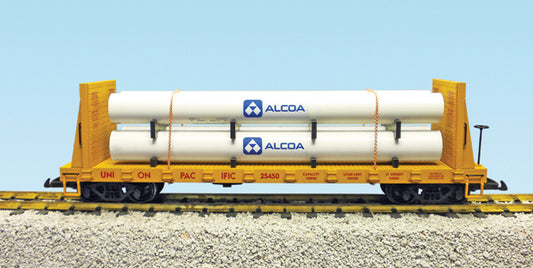 USA Trains R17602A Union Pacific Alcoa PIPE LOAD Flatcar #25450 YELLOW