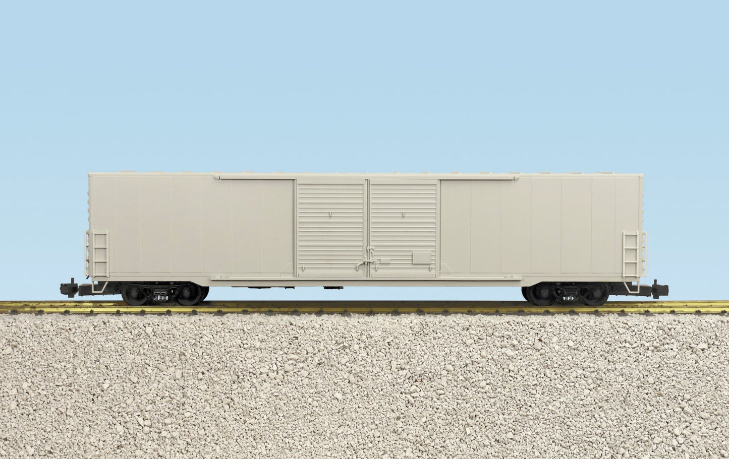 USA TRAINS R19400XB UNDECORATED 60' Double Door Box Car Unpainted