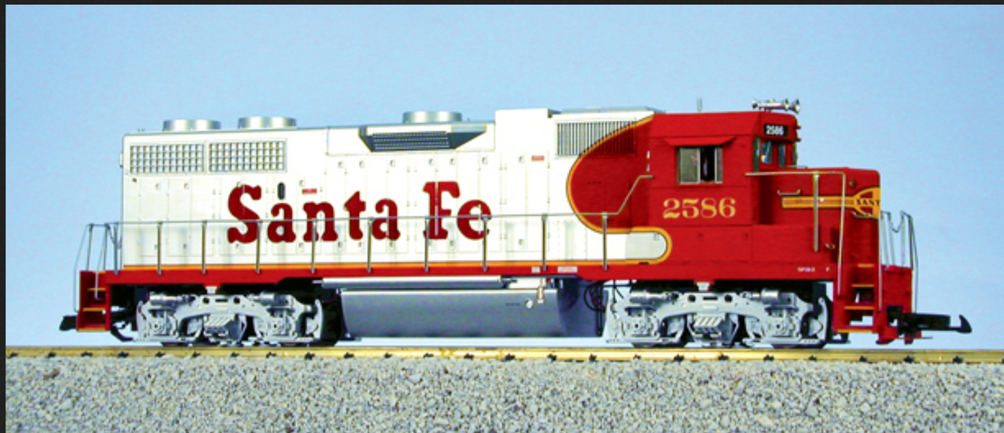 PREORDER USA Trains Santa Fe Warbonnet GP38-2 RED/SILVER R22212 with Smoke and Lights