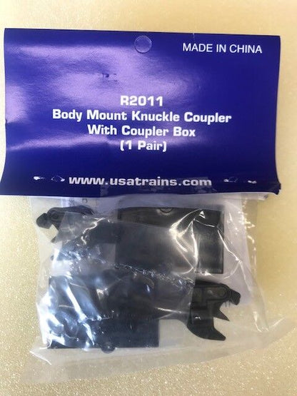 USA TRAINS R2011 Knuckle Couplers in Body Mount Draft Box - 1 PAIR