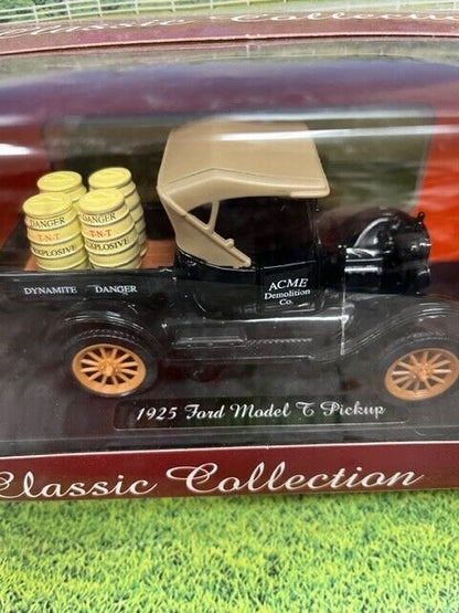 Newray G-SCALE 1/32 1925 Ford Model T Pickup Diecast Metal Truck