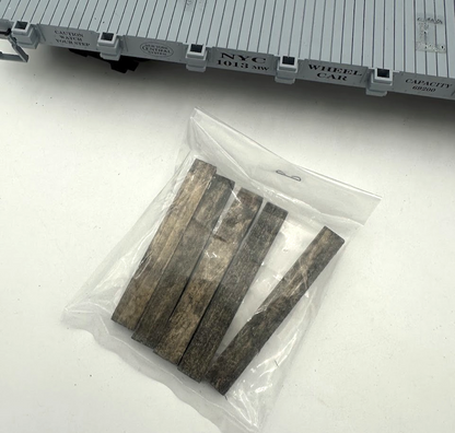 USA TRAINS Flat Car Wood Lumber Load or Railroad Ties 5 Pieces - G Scale