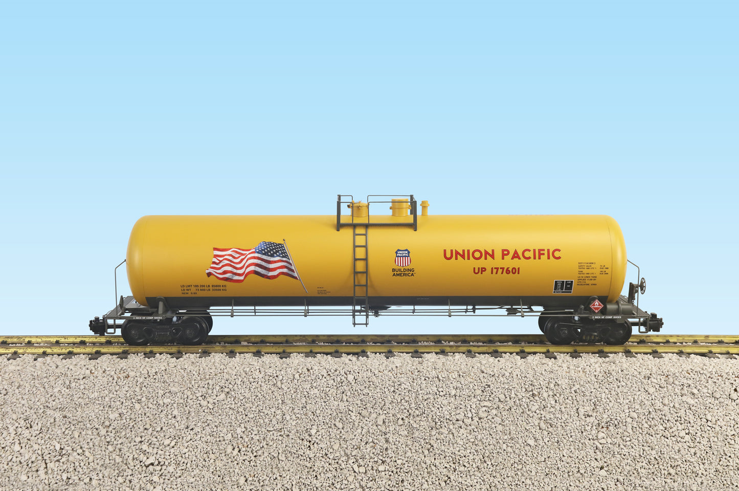 USA Trains Union Pacific PATRIOTIC Flag 55' Modern Tank Car Yellow/Gray- R15182 IN STOCK NOW