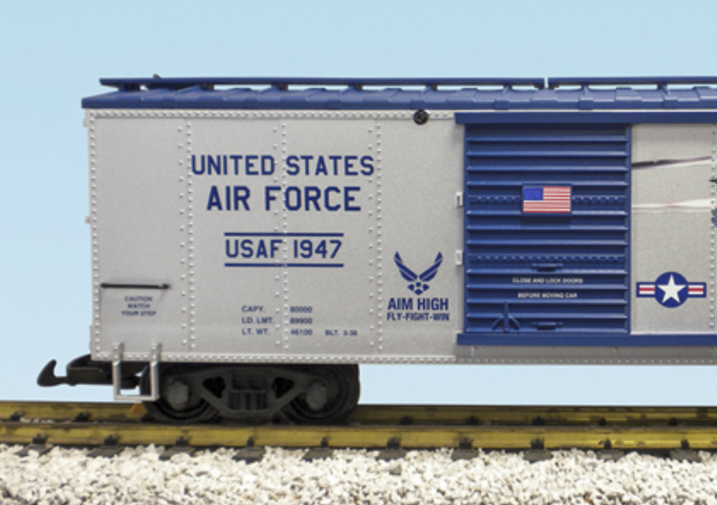 USA Trains R19131 G Scale US AIR FORCE SBC, USAF Boxcar - Military Series, Silver