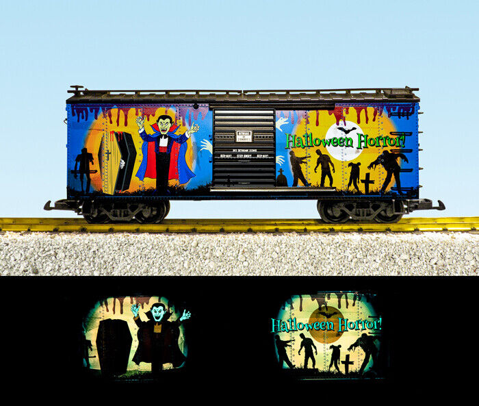 USA Trains R19132 GLOW IN THE DARK Halloween Horror Dracula Boxcar