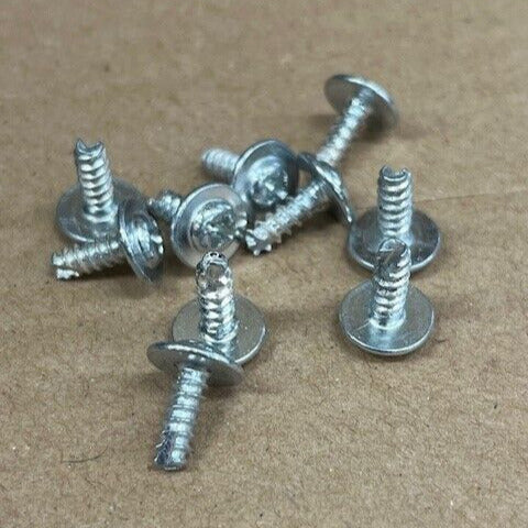 10 WASHER HEAD SCREWS From Bachmann To Attach Trucks to Underframe Assembly