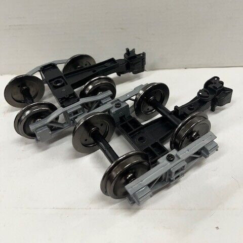 2 BACHMANN G-SCALE SILVER FREIGHT TRUCKS W/METAL WHEELS, KNUCKLE COUPLERS 1 PAIR