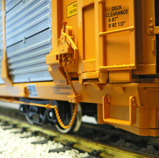 USA Trains BI LEVEL AUTO CARRIER R17181 CP Railway Yellow Black Canadian Pacific